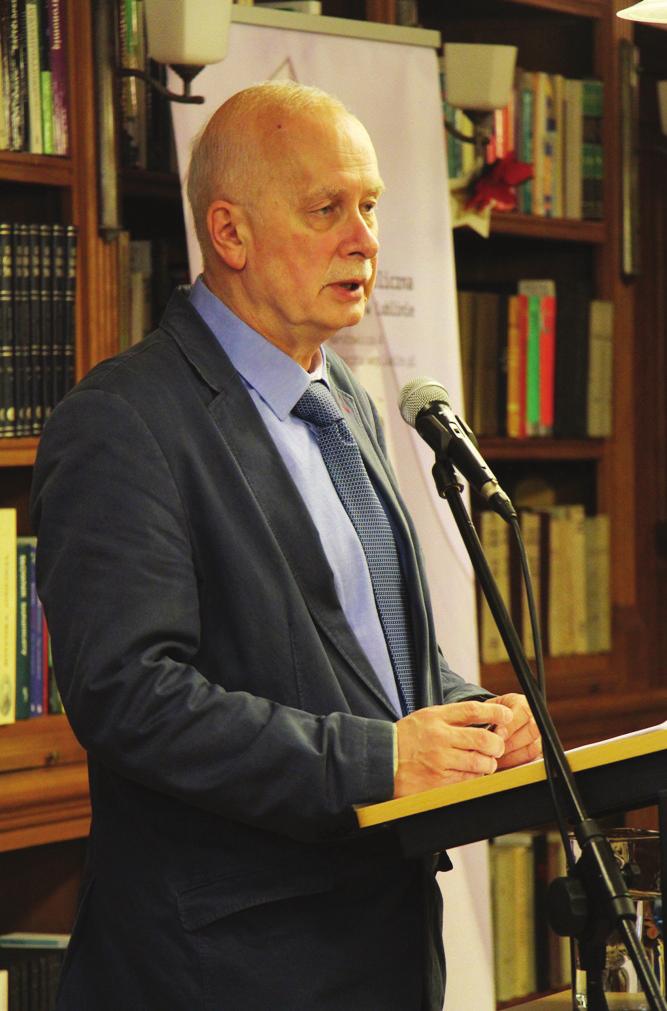 W. Michalski, 700 lat miasta Lublina... : od powstań narodowych XIX wieku do roku 1939 23 Fot. 3 Fot. 4 sta, włączając w nie okoliczne wsie.