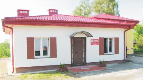 Tylko w roku 2005 wykonano remonty tych dróg na długości 62 km zużywając 1100 ton kruszywa kamiennego i żwiru oraz 1580 ton gruzu c e g l