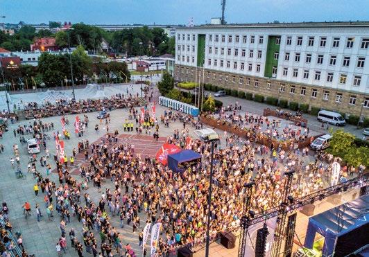 Doposażenie placów zabaw w atrakcyjne huśtawki, karuzele, drabinki, kiwaczki czy ścianki wspinaczkowe jest możliwe m.in. dzięki organizowanemu przez miasto konkursowi Gliwickie Place Zabaw. fot.