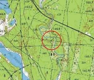 Problematyka gródków stożkowatych na obszarze województwa warmińsko-mazurskiego Ryc. 54. Jęcznik, st. 1. Lokalizacja grodziska na mapie w skali 1:25000 Fig. 54. Jęcznik, site 1.