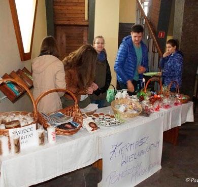 Dochód z kiermaszu został przeznaczony na leczenie Mikołaja, ucznia naszego Gimnazjum, który choruje na padaczkę lekooporną.