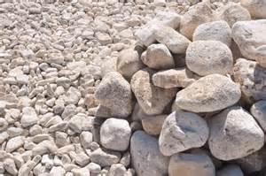Let the one among you who is without sin be the first to throw a stone at her. -Jn 8:7 Kto z was jest bez grzechu, niech pierwszy rzuci na nią kamień. -J 8:7 MARCH 17 2013 17 MARCA Rev.