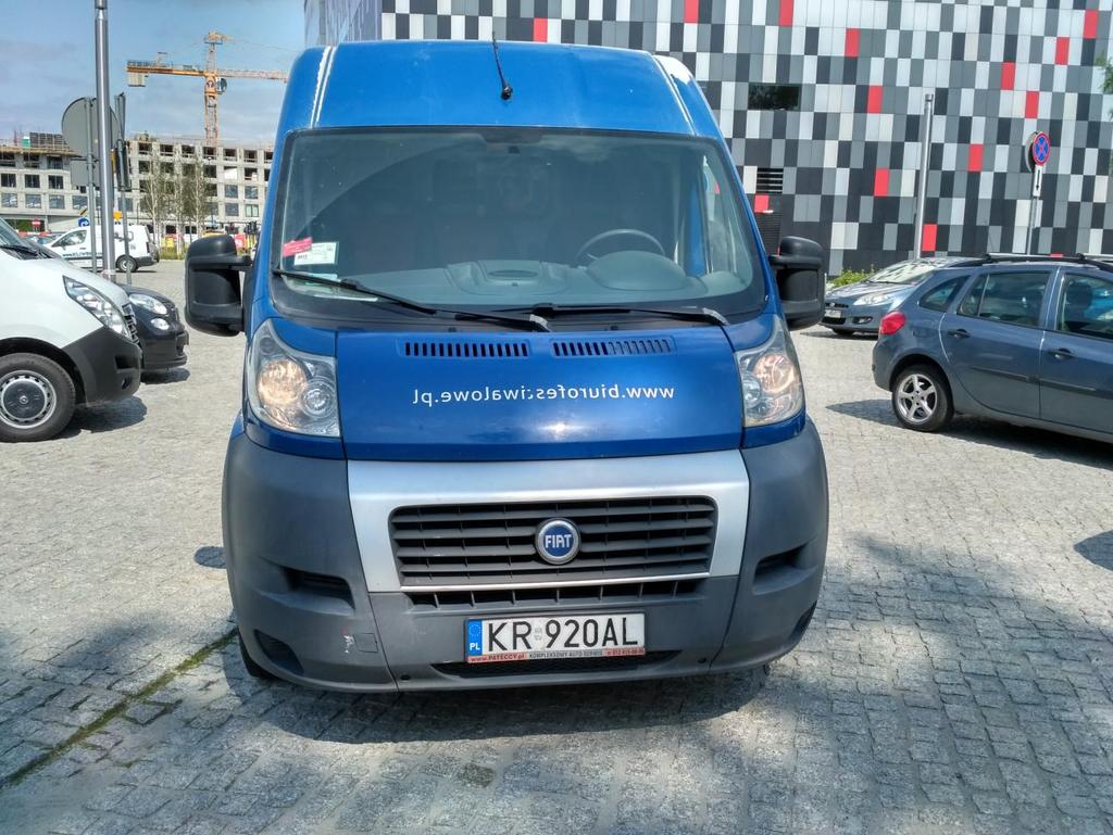 PRZEBIEG WYPOSAŻENIE - BEZPIECZEŃSTWO WYPOSAŻENIE - KOMFORT 107 052 km ABS, CENTRALNY ZAMEK, IMMOBILIZER, PODUSZKA POWIETRZNA KIEROWCY, REGULOWANA