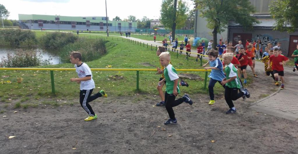 Naszą szkołę reprezentowało trzech uczniów: Patryk Augustyniak z klasy 5 oraz Bartosz i Filip Gawlik z klasy 4.