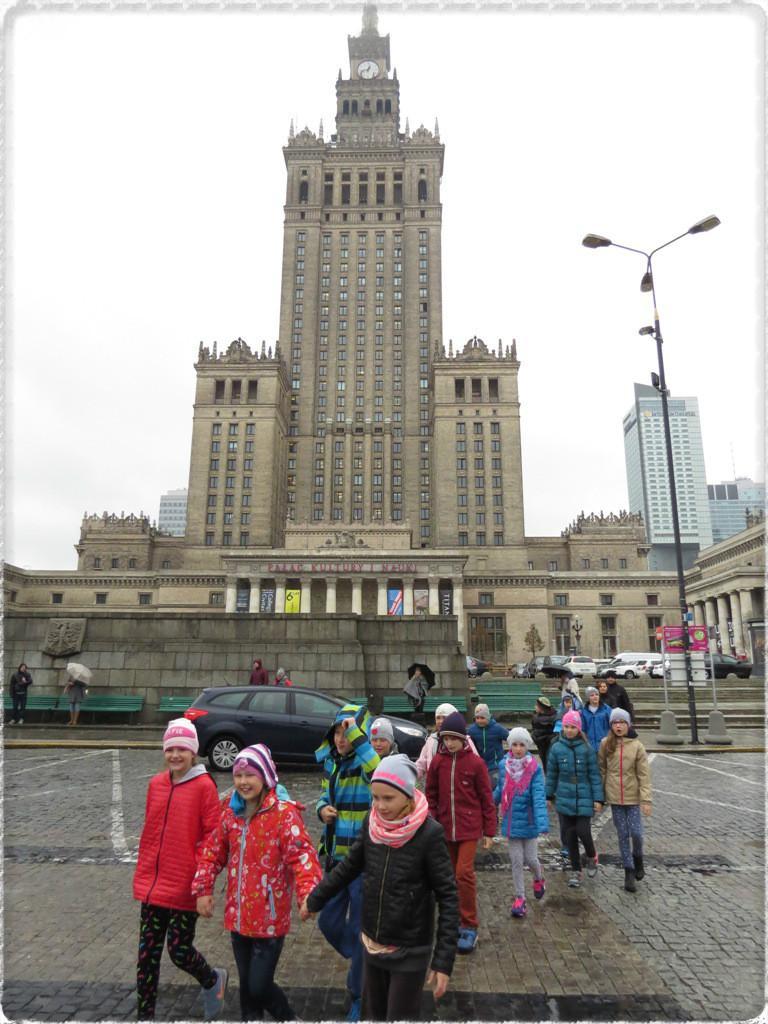 Pierwszym punktem programu było Muzeum Techniki, które znajduje się w Pałacu Kultury i Nauki.