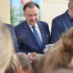 osób wzięło udział w czarnym