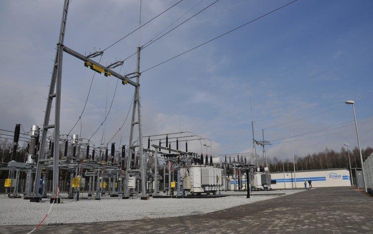 Pierwsza realizacja całej dwusekcyjnej rozdzielnicy tego typu Klient: Enea