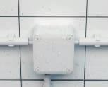 Pomoc przy projektowaniu: puszki odgałęźne Pomoc przy montażu - masa żywiczna Aquasit Przygotowania Aby napełnienie masą Aquasit było możliwe przy instalacji na ścianie, należy usunąć dławik