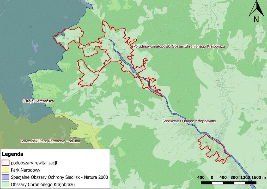 W niedalekiej odległości znajduje się również Gorczański Park Narodowy. Ponadto przepływa tutaj rzeka Kamienica i potok Głębieniec (mapa 5).