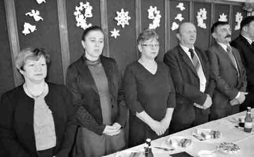 Kurier B³a owski nr 155 marzec/kwiecieñ 2017 7 Uchwała Nr XXXII/155/2017 w sprawie zgody na zawarcie porozumienia międzygminnego pomiędzy gminą Błażowa a gminą Hyżne w zakresie zbiorowego