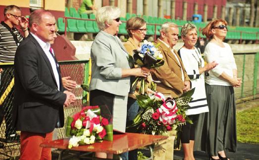 RAJDY ROWEROWE W GMINIE ZELÓW Ponad 150 osób wzięło udział w II Rodzinnym Rajdzie Rowerowym organizowanym przez OSP w Bujnach Szlacheckich.