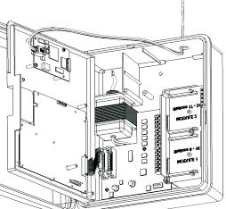 4 - Pod³¹czyæ przewody transformatora do p³yty g³ównej jak pokazano na diagramie 4.