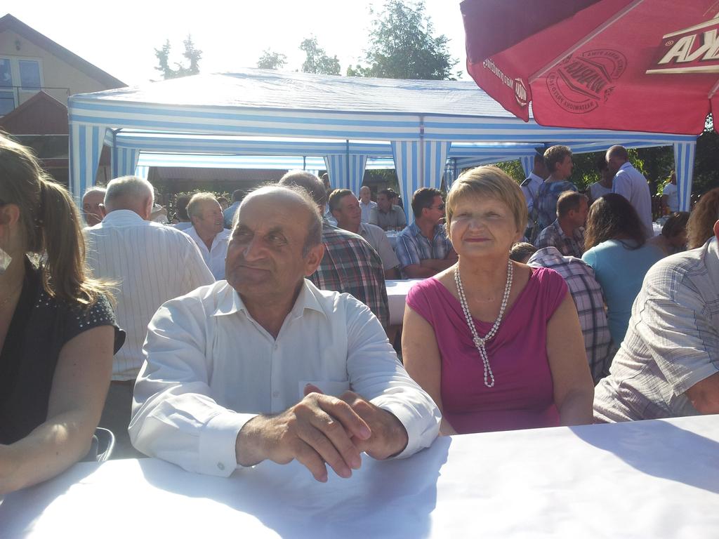 Elżbieta Sarwa była jedną z założycielek i działaczek Fundacji i Stowarzyszenia, była też długoletnią dyrektor i redaktor naczelną Wydawnictwa Armoryka, która czynnie włączyła się w powołanie naszej