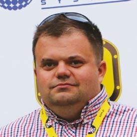 Jestem przekonana, z e przypadnie ona do gustu tak zawodnikom, jak i z ądnym emocji kibicom.