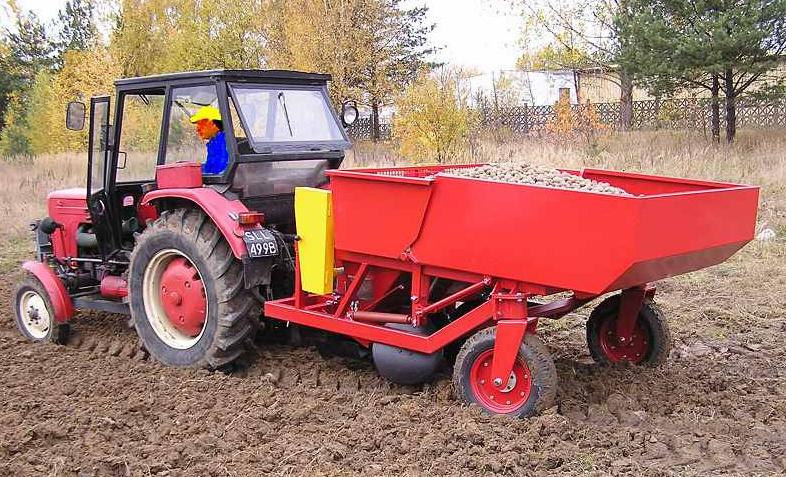 GTWXhfm CTjÄjf^\ pojzdów, itp.) n terownie tnem pozczególnych ukłdów pojzdu tkich jk ukłd kierowniczy, ukłd hmulcowy, ukłd npędowy [ozi i in. 995; Stńczy i in. 004].
