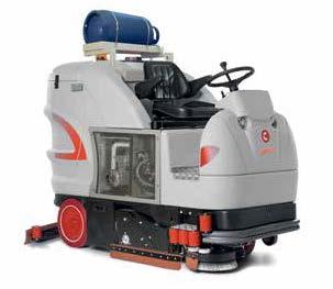 Samojezdne automaty do mycia posadzek Comac Ultra 100 BS/GS+LPG dane techniczne Ultra 100 BS Ultra 100 GS szerokość pracy mm 970 szerokość pracy ze szczotką boczną mm 1 080 wydajność maszyny m 2 /h 7