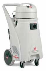 Odkurzacze profesjonalne Comac 220-230 CA 30 CA 60 dane techniczne CA 30 CA 60 napięcie zasilania V/Hz 230-240/50-60 rodzaj silnika (ilość) Ametek/jednostopniowy (1) moc silnika W 1 100 1 300