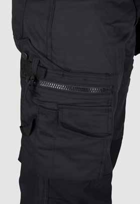 250 g/m 2 50% bawełna, 50% Cordura Duże kieszenie na nogawkach zamykane na zamek Mocowane na rzep, odpinane worki kieszeniowe z