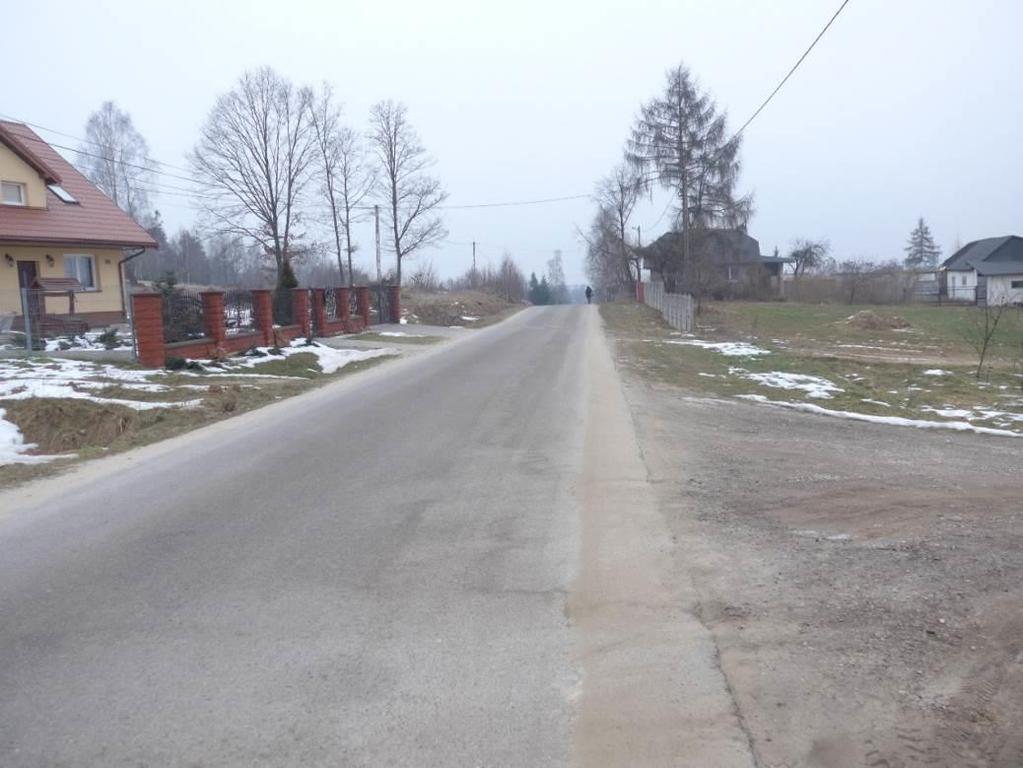 Zdjęcie 5: Droga na terenie miejscowości Smyków Fot: