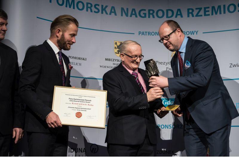 wyróżnienie Pan