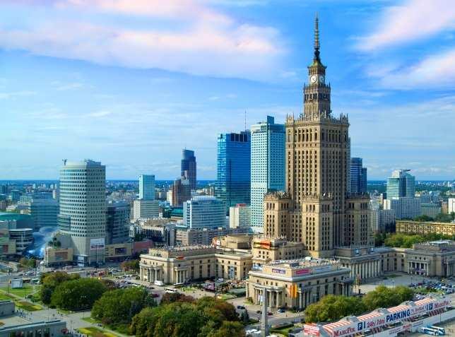 Warszawa wybrane fakty 517 km 2 powierzchnia 14,6mld zł Wydatki budżetowe w 2016 r.