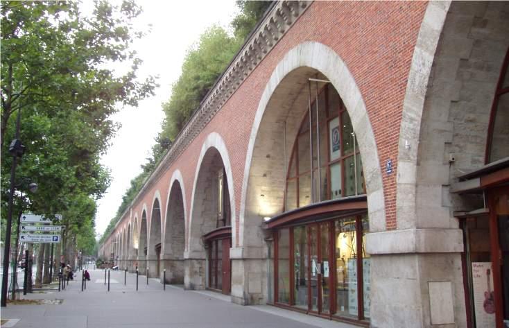Najbardziej twórcz realizacj przebudowy paryskiej linii kolejowej jest urz dzana od 1988 roku Promenade Plantée, prowadz ca od Opery przy Place de la Bastille w kierunku Bois de Vincennes.