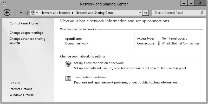 Rysunek 1-2 Program Network And Sharing Center umożliwia szybki dostęp do opcji związanych z udostępnianiem, wykrywaniem urządzeń i konfigurowaniem sieci.