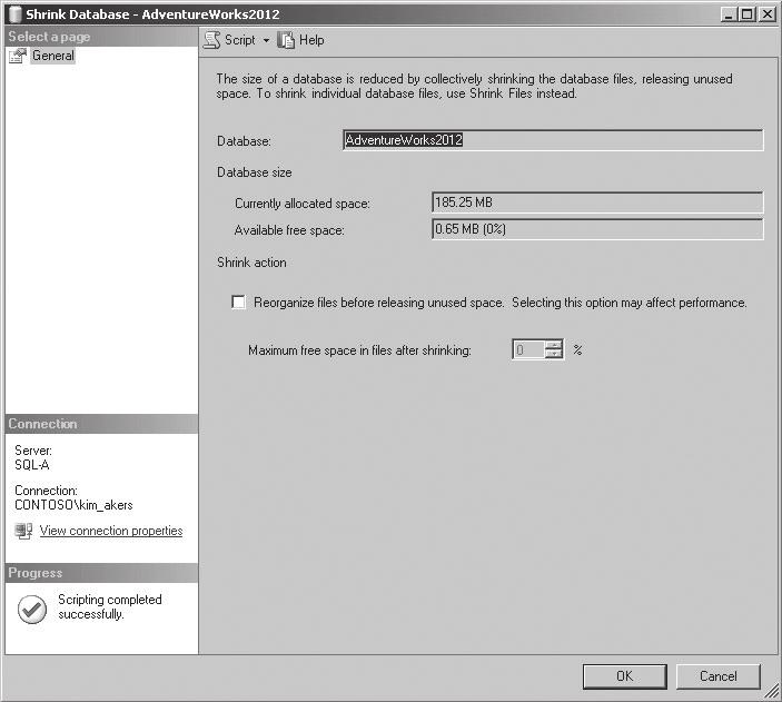 14 Rozdział 1: Planowanie i wykonywanie instalacji SQL Server 2012 proces ten zwolni dostatecznie wiele wolnego miejsca na końcu pliku, nieprzydzielone strony danych mogą zostać zwrócone do systemu
