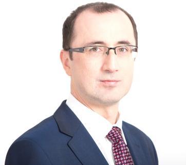 PIOTR WOŹNIAK PARTNER ZARZĄDZAJĄCY UHY ECA, CZŁONEK ACCA, BIEGŁY REWIDENT Biegły rewident oraz Członek ACCA. Specjalizuje się w zakresie obsługi rynków kapitałowych.