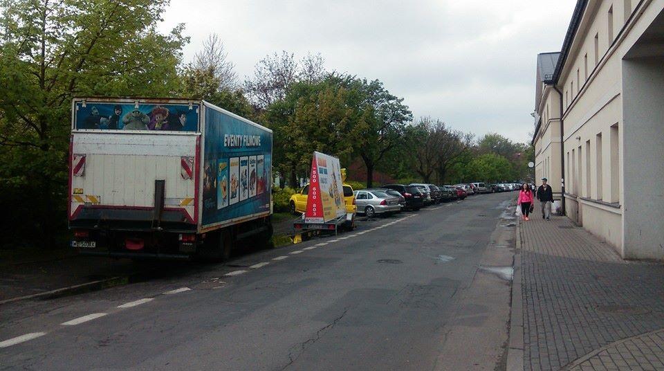 właściciela, zdającego jednocześnie niesprawny rower do przechowania na parkingu rowerów miejskich; wprowadzenie w urzędach i instytucjach możliwości docenienia pracowników, którzy korzystają z