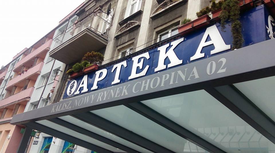 wyposażając je w coraz większe udogodnienia dla pasażerów.
