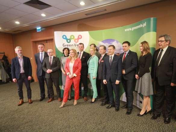PROMOCJA PR I OBSŁUGA MEDIALNA - konferencja prasowa w Warszawie - 5791,80 zł - kampania reklamowa w portalach internetowych Polska Press