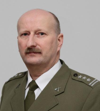 Zeszyty Naukowe AON nr 3 (104) 2016 ISSN 0867 2245 Wykorzystanie systemu symulacyjnego JTLS w ćwiczeniach dowódczo-sztabowych wspomaganych komputerowo płk dr inż.