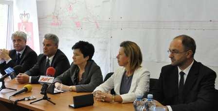 AKTUALNOŚCI 375 mln zł na budowę Trasy Mostu Północnego - Warszawiacy doskonale wiedzą co oznacza przeprawa przez Wisłę w godzinach szczytu.