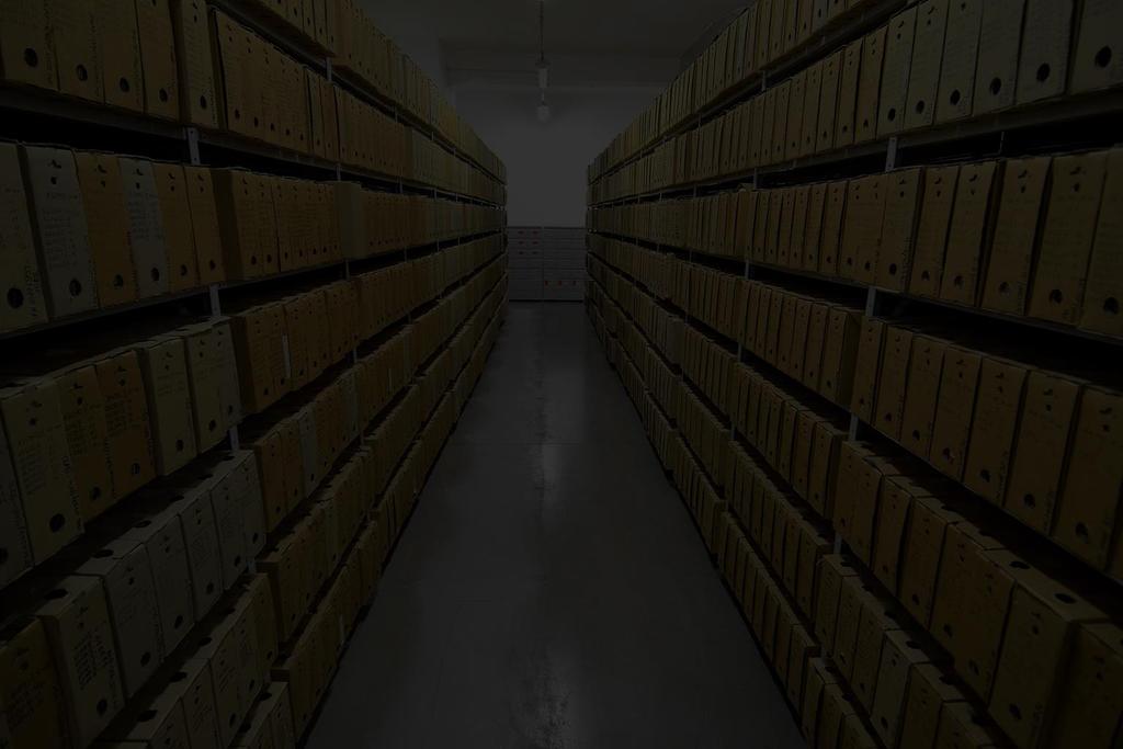 KORZYSTANIE Z ARCHIWALIÓW bezpośrednie / pośrednie (kwerenda, reprodukcja) papier, pergamin itp.