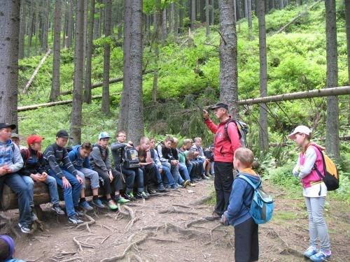 AKTUALNOŚCI WYCIECZKA DO ZATORU- W środę 4 czerwca uczniowie klas I - III wraz z wychowawcami udali się na wycieczkę do Parku Dinozaurów Dinozatorland w Z a t o r z e.