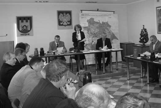 uchwały w sprawie: uchwalenia rocznego programu i zasad współpracy Miasta i Gminy Skępe z organizacjami pozarządowymi oraz innymi podmiotami prowadzącymi działalność pożytku publicznego na 2009 rok,