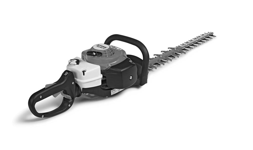 { STIHL HS 82
