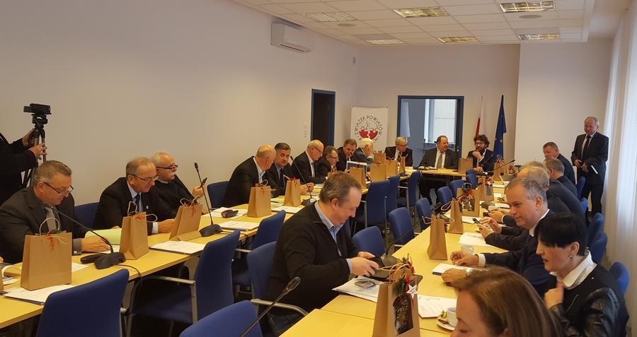 W okresie sprawozdawczym członkowie Komisji