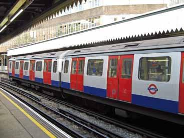 nię Northern oraz częściowo na Bakerloo. Natomiast na linii Northern pojazdy serii 1972 kursowały do 1999 r.