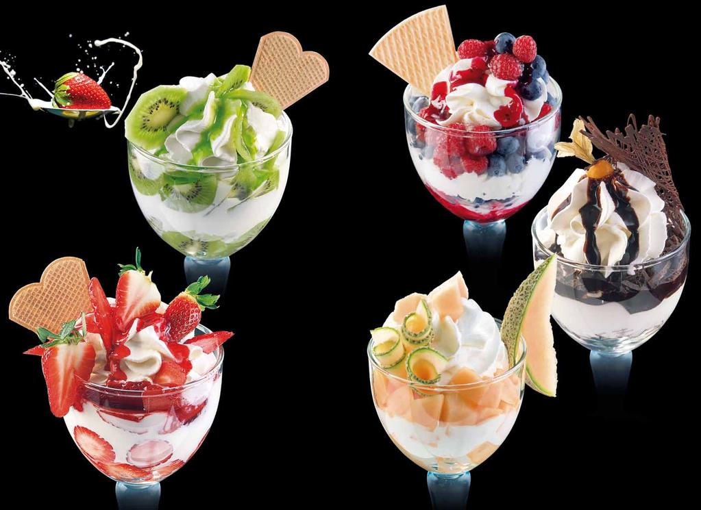 Tesoro di Bosco Grande 34 3 gałki lodów (135 g), owoce (90 g), bita śmietana (60 g), jogurt (210 g), polewa (30 g) fruits (90 g), whipped cream (60 g), yoghurt (210 g), topping (30 g) 20.