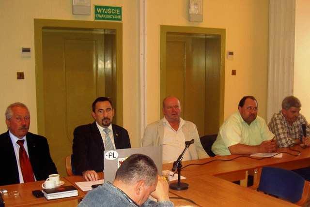 2009 WZD KP NSZZ Solidarność Gorzów Parlamentarzyści uczestnicy wyborów 4 czerwca 1989 r. Obchody rozpoczęła msza święta za ojczyznę która odbyła się w Gorzowskiej Katedrze.