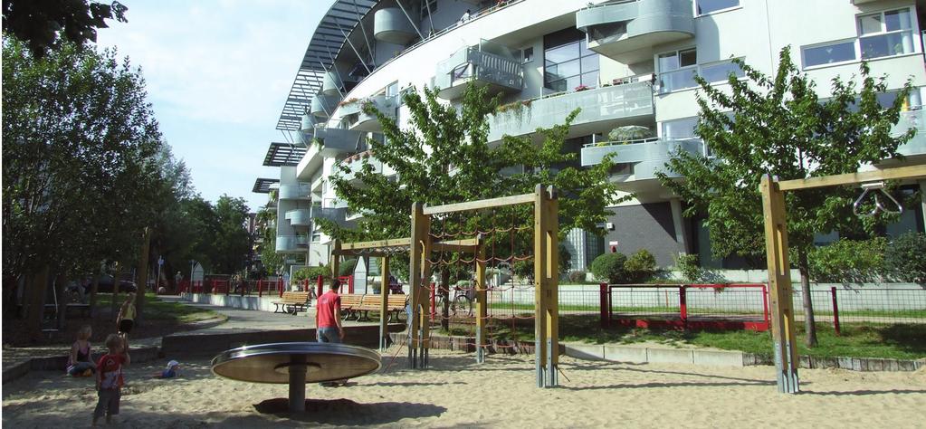 Seruga) Ill. 6. Residential complex Rummelsburg Bucht Berlin. Housing architecture. Social and recreational space, playground (photo by W.
