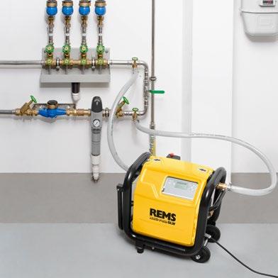 11 Kompresor Sprawdzony, wydajny, bezolejowy kompresor tłokowy, z silnikiem kondensatorowym 230 V, 1500 W. 12 Manometr do wskazania ciśnienia powietrza w zbiorniku sprężonego powietrza.