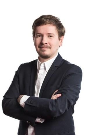 JAK ŁĄCZYĆ ŚWIATY I PROCESY? OMNICHANNEL W PRAKTYCE. Omnichannel dotyka praktycznie każdej części firmy.
