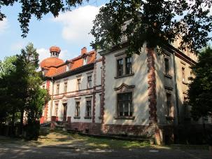 4. Pałac wraz z parkiem w Nakle Śląskim, ul. Parkowa, ul.