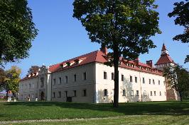 a) Architektura rezydencjonalna, dwory i dworki myśliwskie, ruiny romantyczne Tarnowskie Góry, Tarnowice Stare, zamek z XVI w.