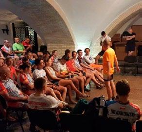 Podobnie dzieje się to aktualnie na wyprawie dookoła Morza Czarnego. Rowerzyści relacjonują, że czują się coraz bardziej zgrani, ale jednocześnie wiedzą, że nie można cały rok być na wyprawie.