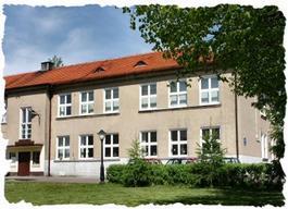 Zdjęcie 1. PSP w Kobielach Wielkich. - Publiczne Gimnazjum w Kobielach Wielkich Zdjęcie 2.