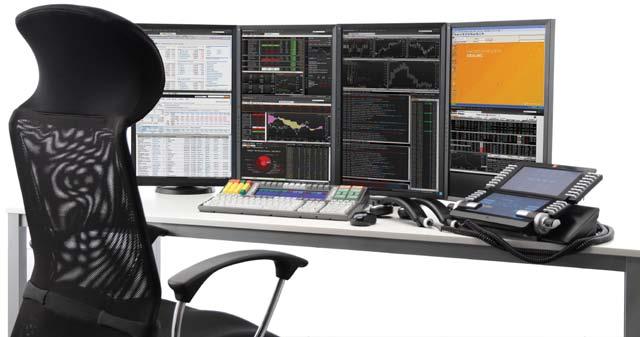 Seria FlexScan EV (EcoView) charakteryzuje się zwartą konstrukcją, podświetleniem LED i kilkoma zautomatyzowanymi technologiami oszczędzania energii.